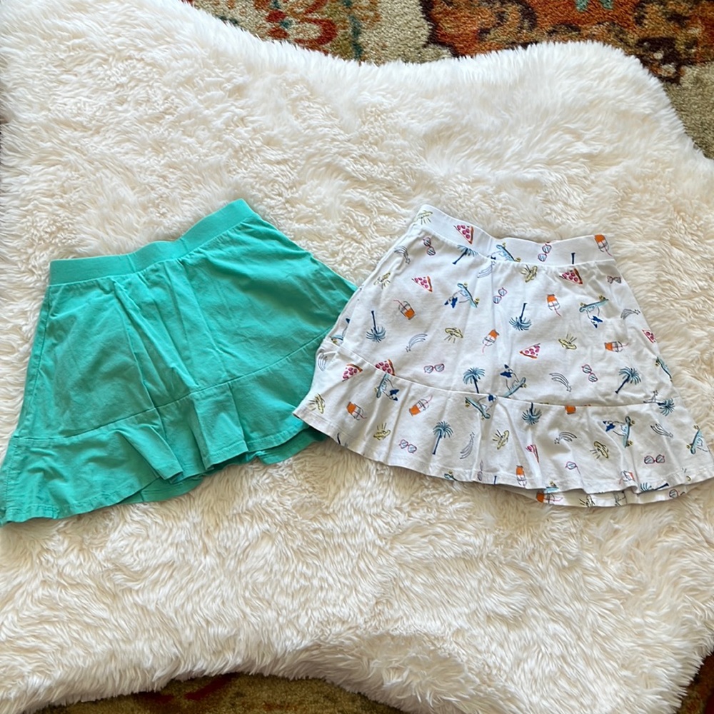 Set of 2 Girls size large Land's End skorts short skirts